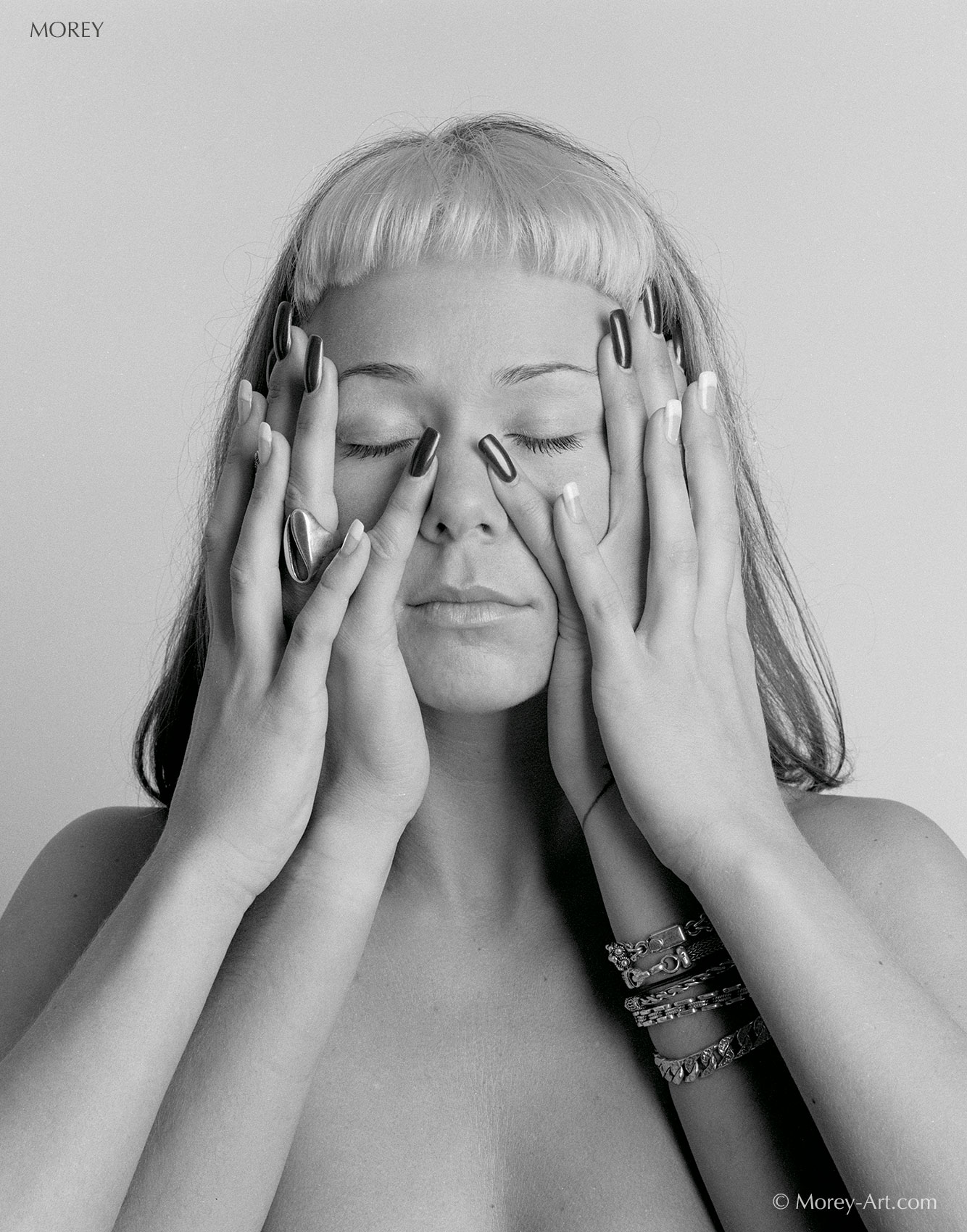 CleoAthena37042-52R-1700 Abstract portrait of models Cleo and Athena, b&w photo by Craig Morey ˝© 1997