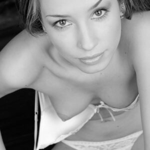 Semi nude model Nela, b&w photo by Craig Morey ©2006