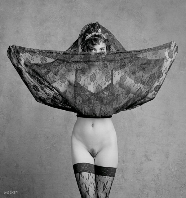Leanan-1716-Erotic-Art-Black-White-Nude-hand-signed-photo-by-Craig-Morey-153492948069 Semi nude model Leanan b&w photo by Craig Morey